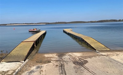 Why come to Grafham for a Flying Fifteen Open Meeting?